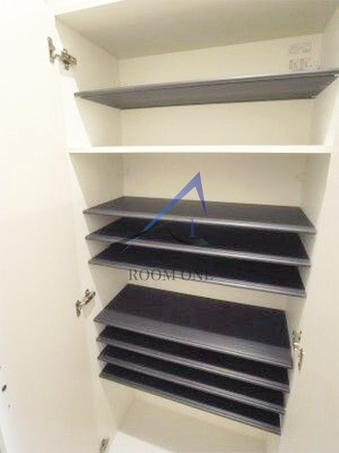 リブリ・アウスレーゼIGKの内装