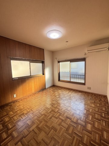 高邸戸建の洋室