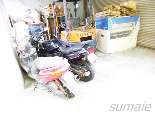 セントラルビルのその他共用部分|バイク置き場です☆