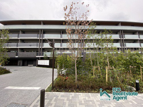 プレミスト京都松ケ崎の外観