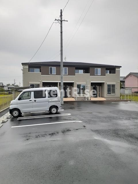 イ・ラヴィエ　Ｂの駐車場|駐車場