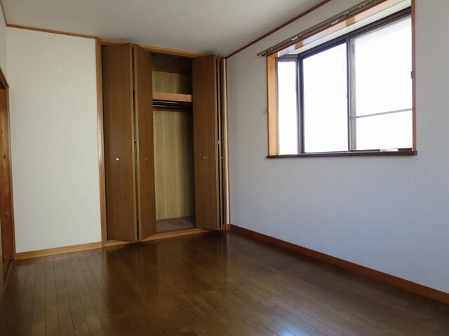 サンライズ．コミヤ