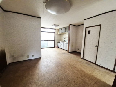 【居間・リビング】 | 桂稲荷山町　テラスハウス