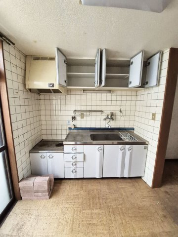 【キッチン】 | 桂稲荷山町　テラスハウス