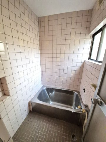 【浴室】 | 桂稲荷山町　テラスハウス