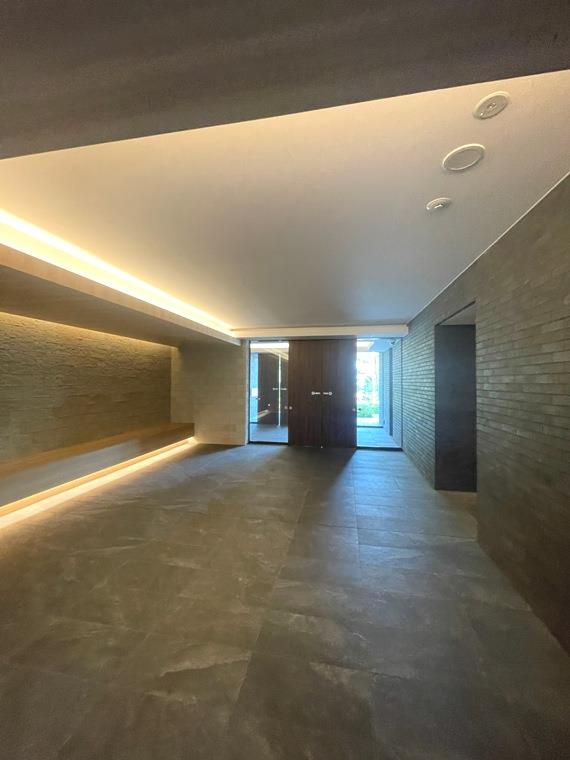 イニシア新小岩ローレルコートのロビー