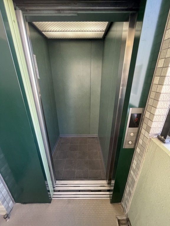 プラムハウス日本橋のエントランス