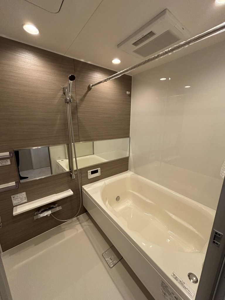 ベルメゾン幕張本郷の浴室