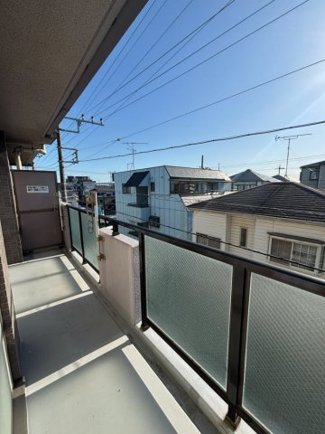 ベルメゾン幕張本郷のバルコニー
