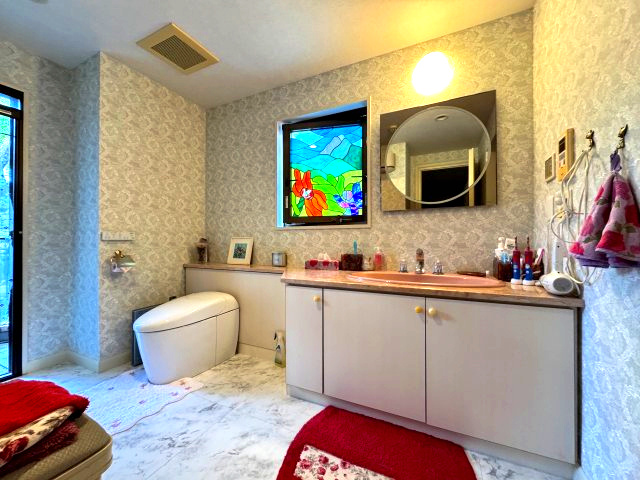 トリニティヴァローレ　３階　4LDKのトイレ