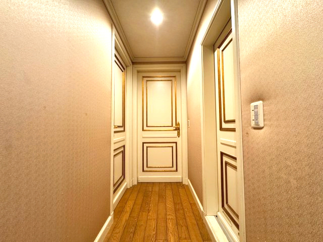 トリニティヴァローレ　３階　4LDKの内装