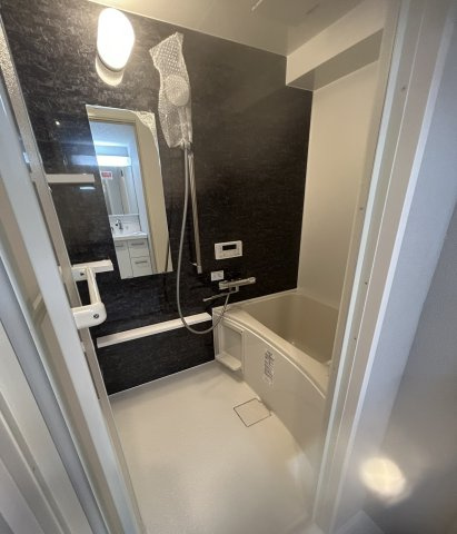 狛江第2コーポラスの浴室