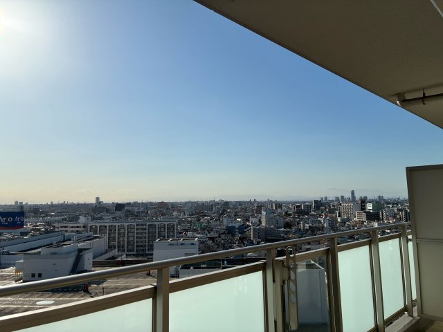 ザ・ステージオガーデンフロントタワーのバルコニー