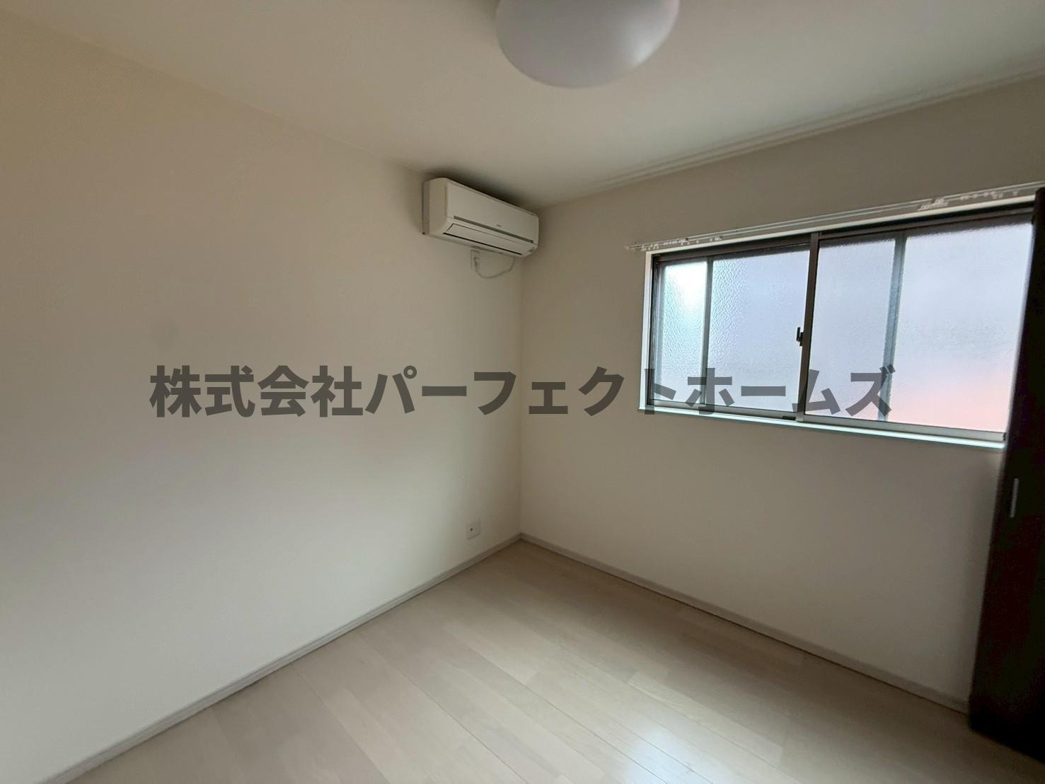出口3丁目戸建　賃貸の洋室|使い勝手のいい洋室です