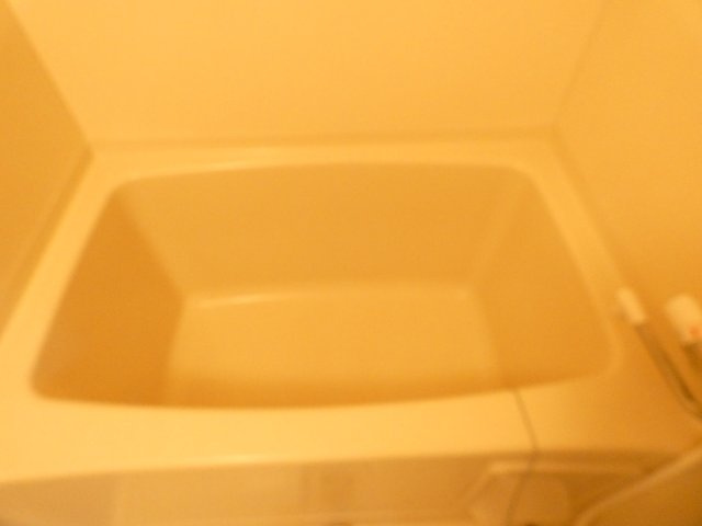 サニーハイツ（西23条）の浴室