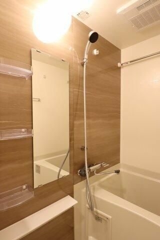 ＧＥＮＯＶＩＡ綾瀬Ⅱの浴室