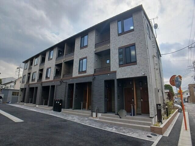 ピースフルⅢの外観