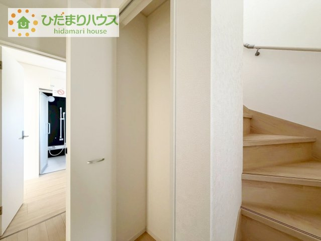 【収納】 | 龍ケ崎市川余郷第1　新築戸建 | 家族みんなで共同で使える便利な廊下収納！