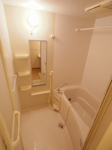 アヴァン　パルク　Ｅの浴室|バス