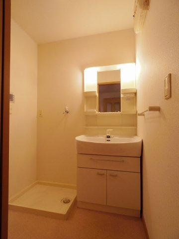 アヴァン　パルク　Ｅの独立洗面台|洗面所