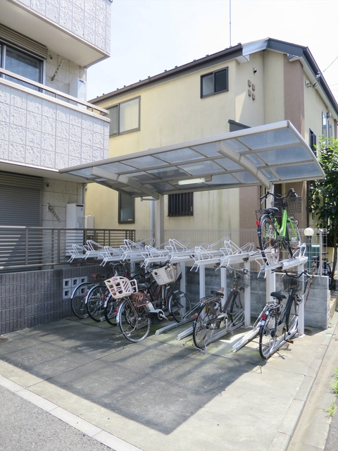 カーサビアンカのその他共用部分|★屋根付き駐輪スペース★