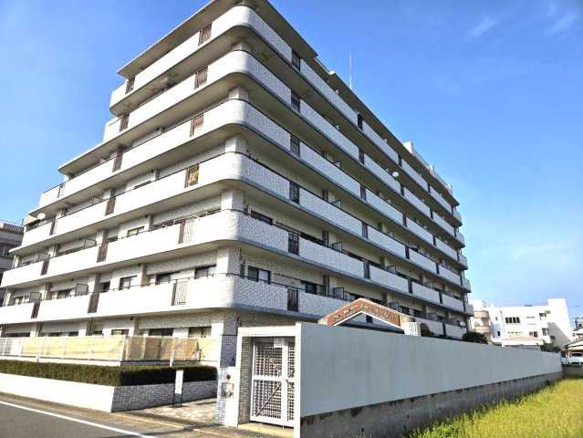 ライオンズマンション博多南第3の外観|綺麗に整備されている外観です☆