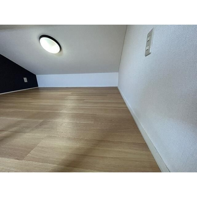ロゼリアの寝室
