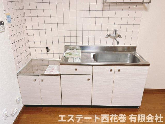 アール・クリエイト星が丘のキッチン
