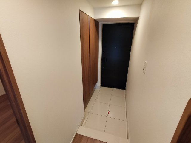 プレシス千葉みなとベイフロントの玄関