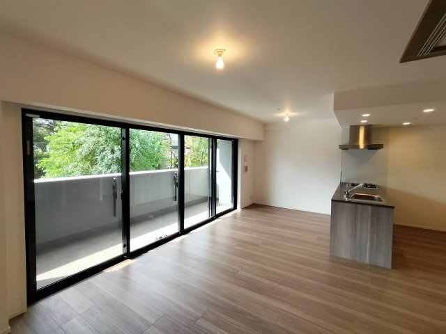 プレシス千葉みなとベイフロントの居間・リビング