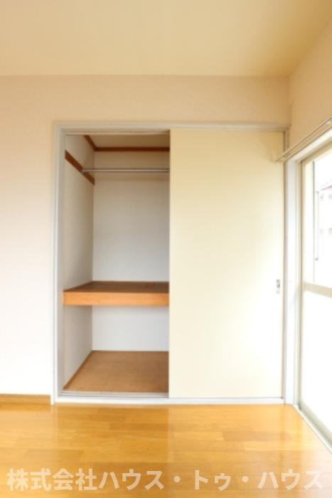 シャトルオークス　Aの収納