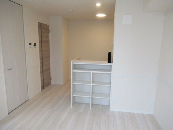 D-room名駅 B棟の居間・リビング