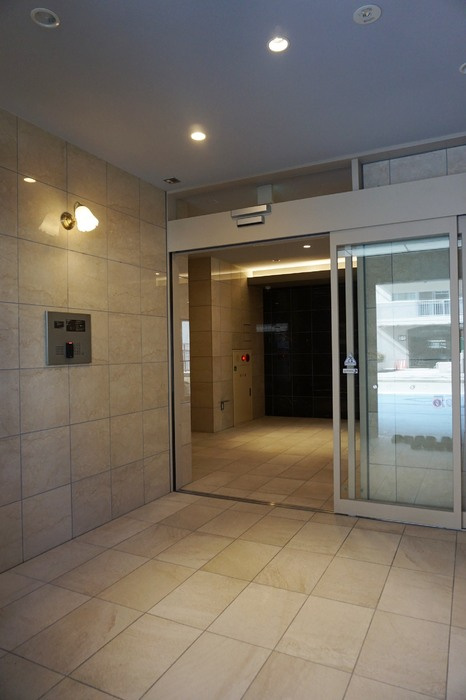 ＲＥＳＩＤＥＮＣＥ丸の内七間町のエントランス