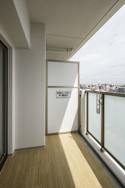 エステムコート名古屋金山ミッドクロスのバルコニー