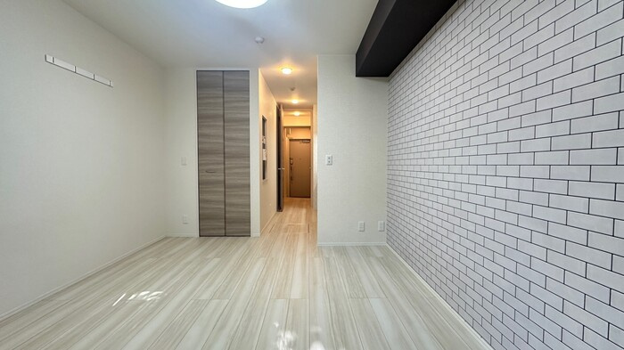 D-room黄金の洋室