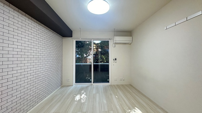 D-room黄金の洋室