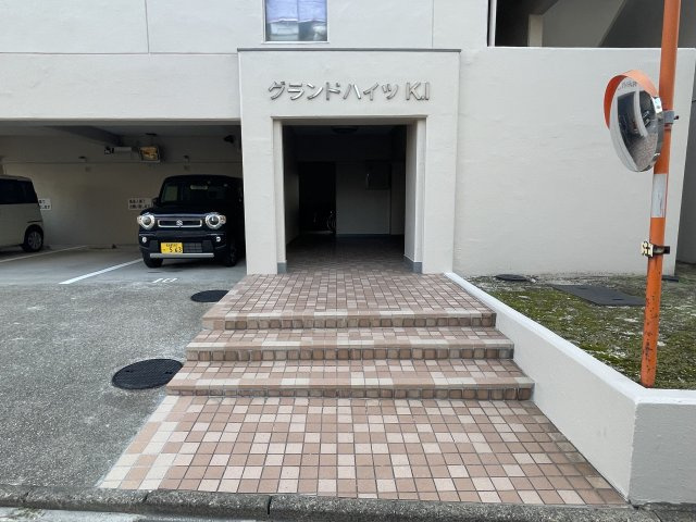 グランドハイツＫ・Ｉのエントランス