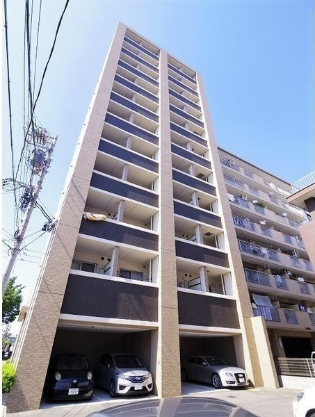 カンピオーネ御器所通の外観