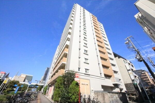 レジディア高岳のロビー