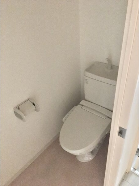 プライムコート栄生のトイレ