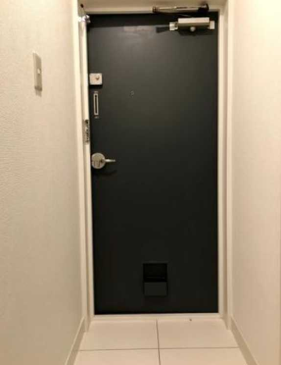 青葉台タワー　オートロック　バストイレあり　学生さんオススメの玄関