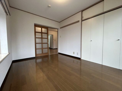 【洋室】 | ルミエール屛風ヶ浦