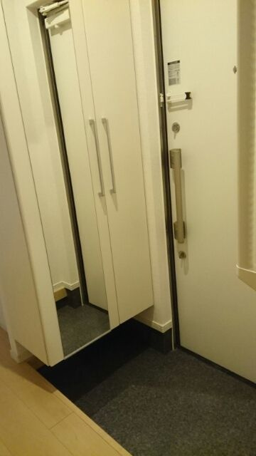 フローリッシュ　Ｒの玄関