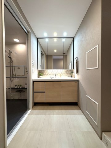 KAMAKURA TERRACE LIVING — 由比ガ浜の余白の洗面所