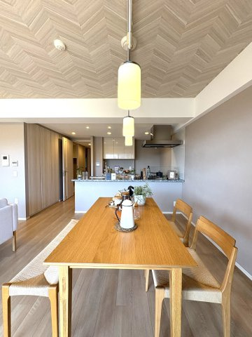 KAMAKURA TERRACE LIVING — 由比ガ浜の余白のキッチン