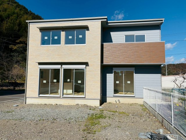 高知市朝倉丙A号地 新築一戸建て