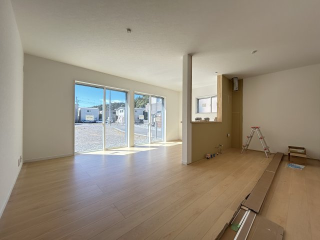 高知市朝倉丙A号地 新築一戸建ての居間・リビング|キッチンを設置予定の場所からの眺めも◎