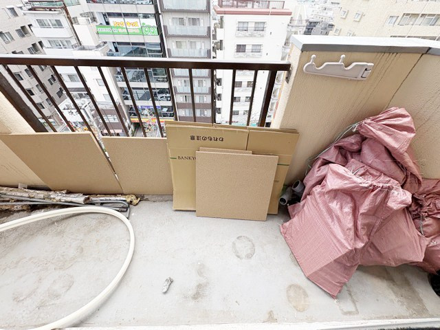 【バルコニー】 | シャンボール新中野 | バルコニー部分　※工事中　～即日のご見学可能～　お問合せはお気軽にどうぞ。