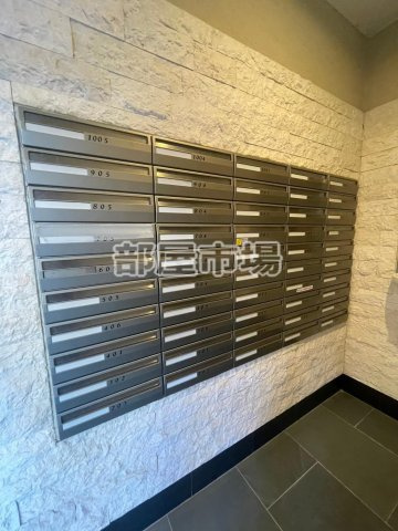 ラヴィリオ錦糸町ベルグレードのその他共用部分|メールボックス