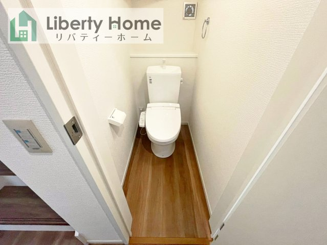 つくば市東光台2期　新築戸建　2号棟のトイレ